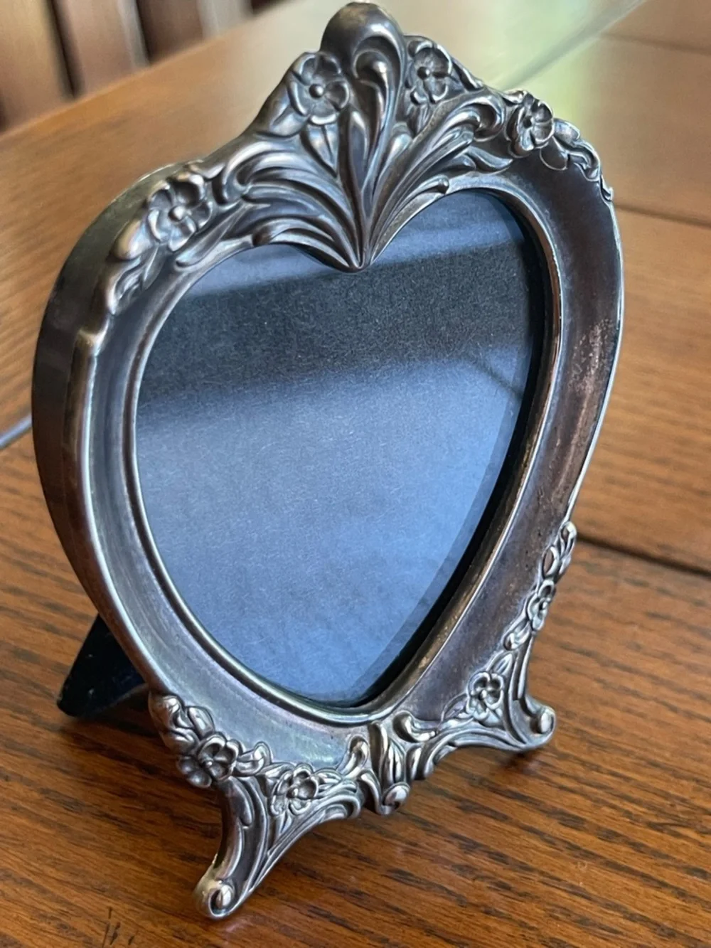 Vintage Art Nouveau Style Sheffield Silverplate Miniature Heart Picture Frame